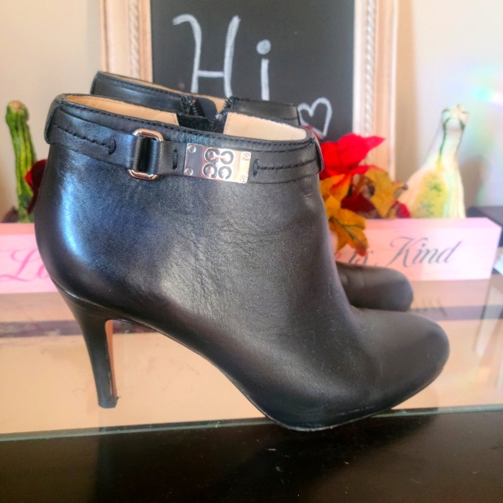 Coach boots